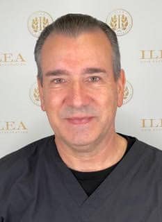 Dr. Cesar showing new hair growth and more defined hairline after hair transplant surgery at ILEA Hair Restoration in Houston, Texas.